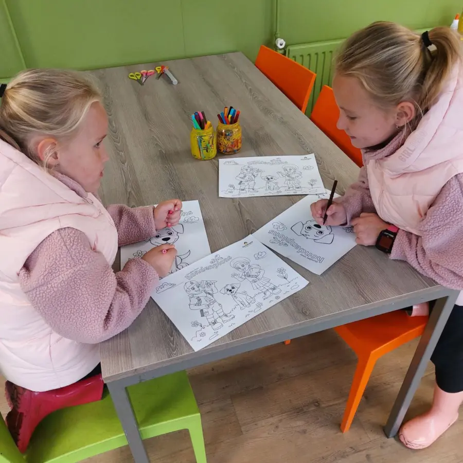 Hondencamping Nederland hondenplons 97