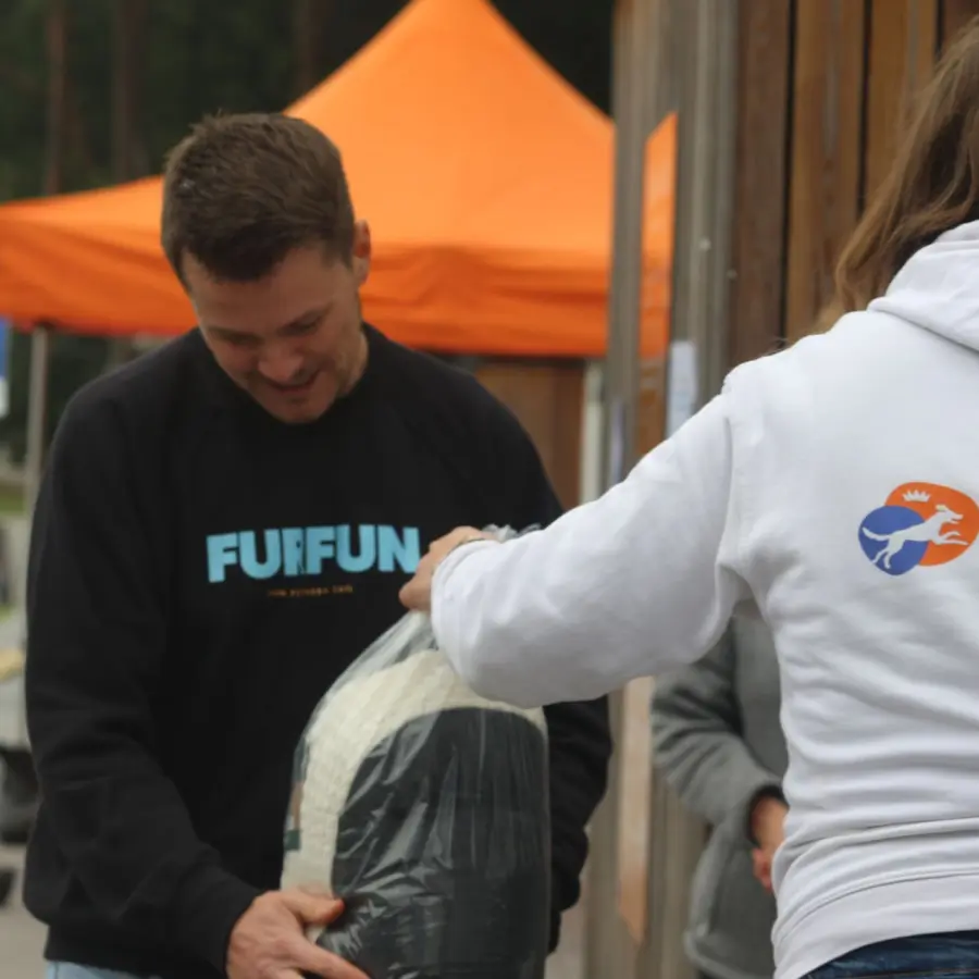 Hondencamping Nederland hondenplons 6