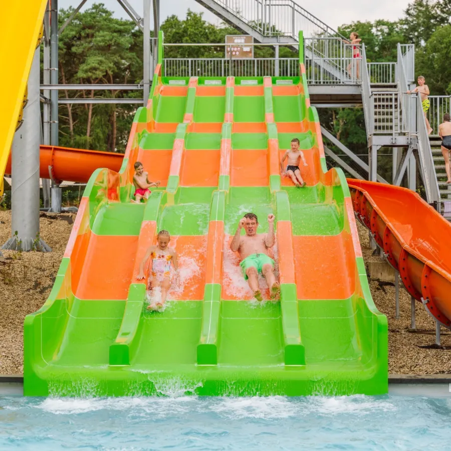 Camping Ommen met zwembad en glijbanen 25